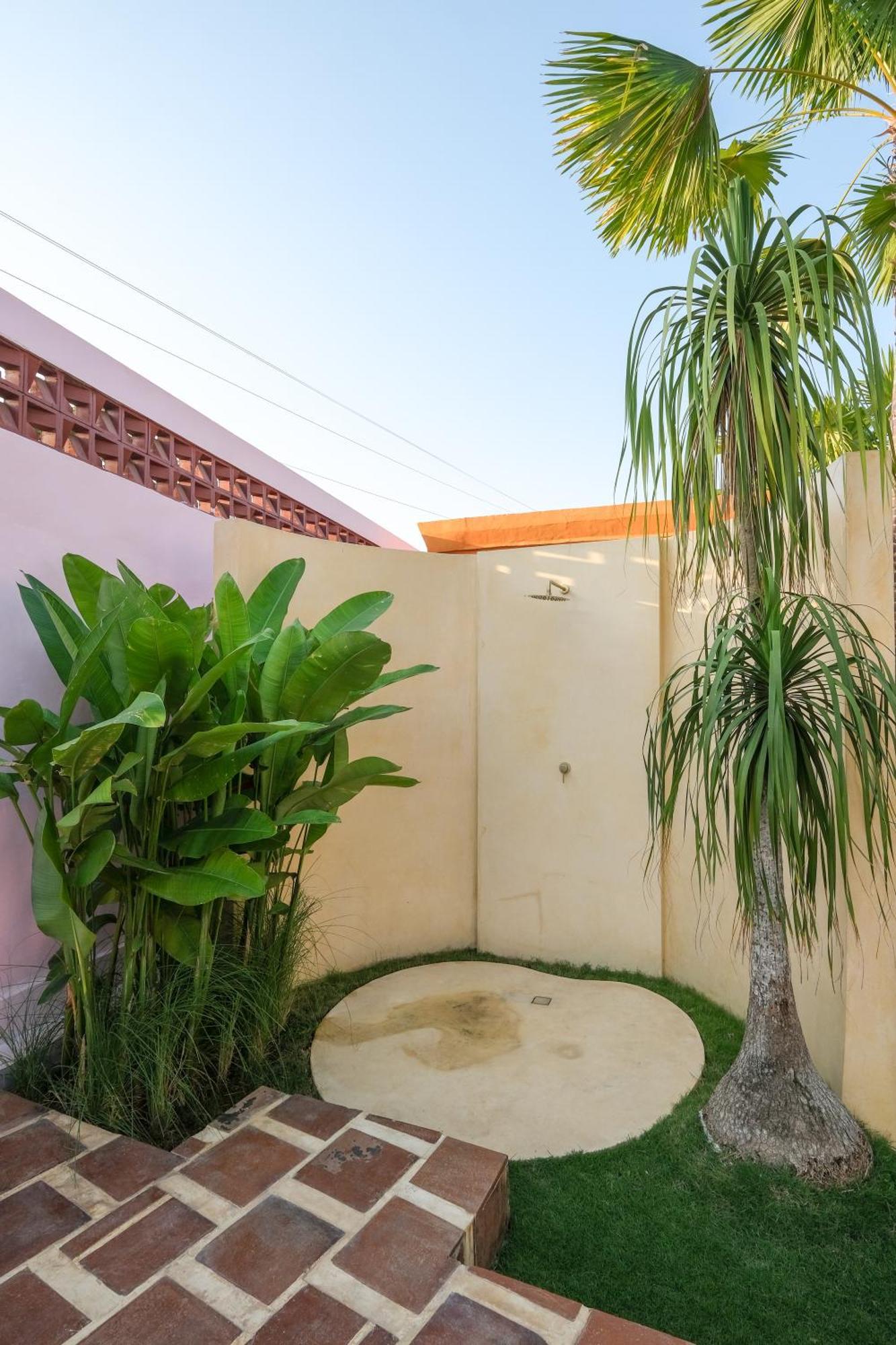 El Barrio Boutique Hotel & Bar Canggu Zewnętrze zdjęcie
